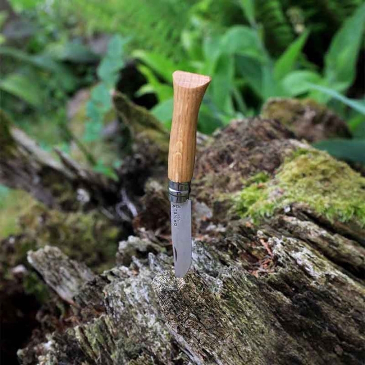 Couteau Opinel numéro 9 en bois de Chêne | lame inox